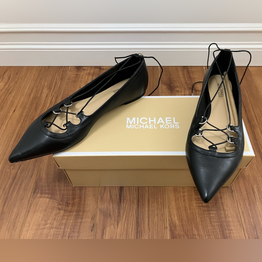 Michael Kors| Black Leather Tabby Flats